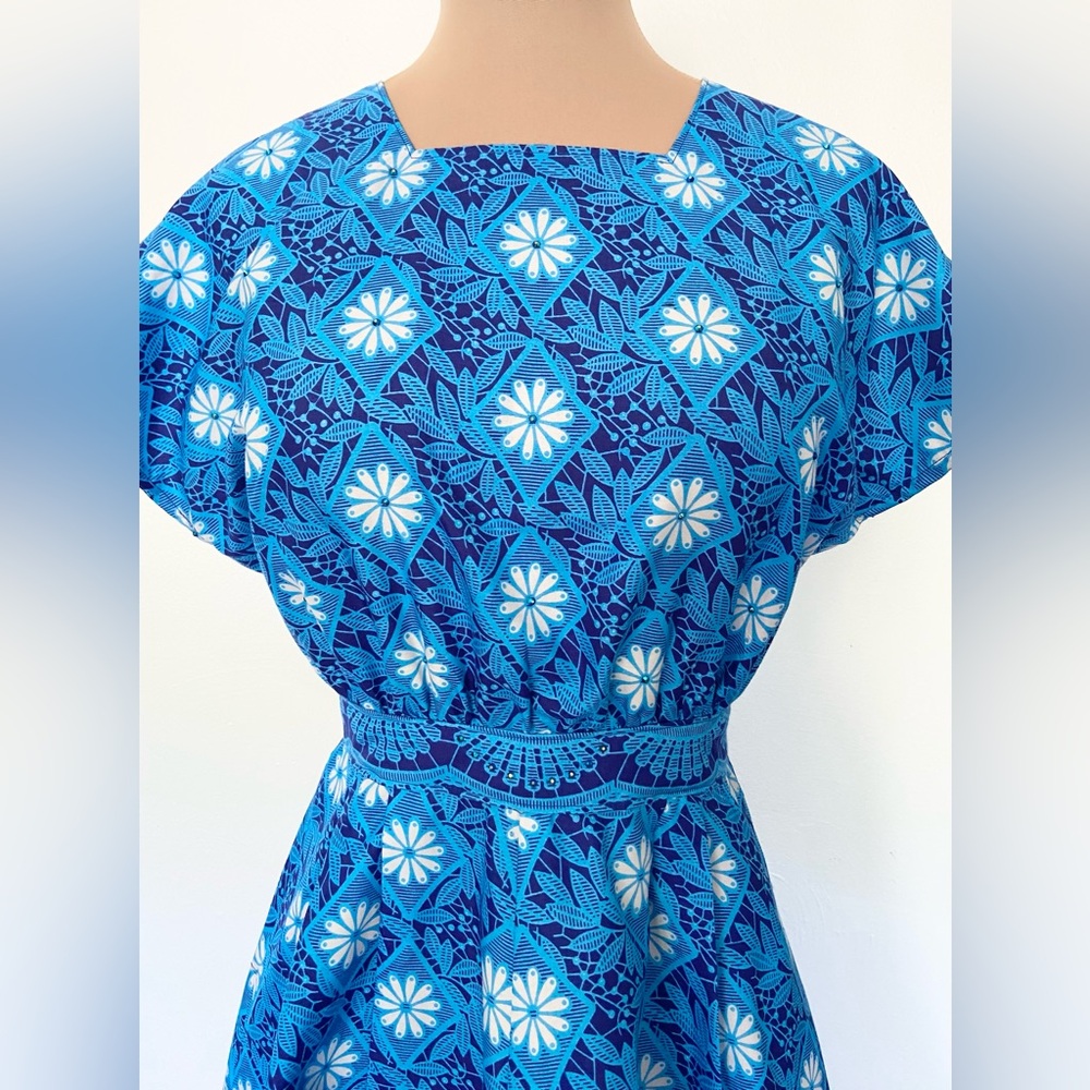 Vintage 50s-Inspired Cotton Sundress *Large* BLUE Embellished Backless Dress - Picture 3 of 7
